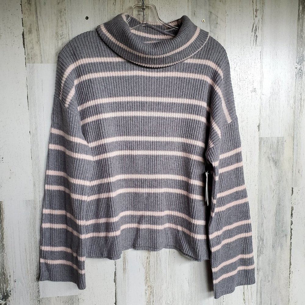 Abound Grey Boone Stripe Heather Slouchy Turtleneck Sweater size M NWT!